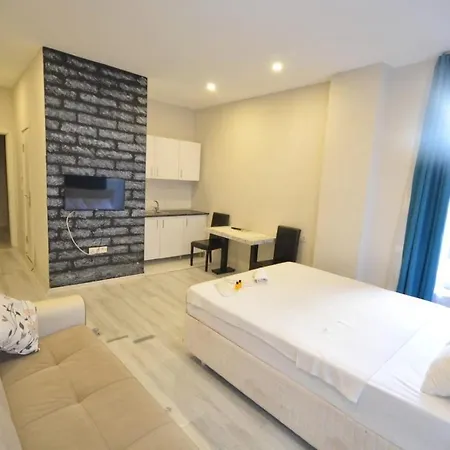 Hotel Trilya *